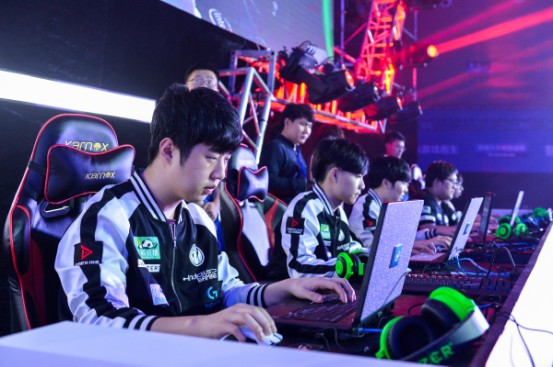 Hanwha Life Esports 对阵 T1 , Dplus KIA 将在 KeSPA Cup 2025 季后赛中对阵 Nongshim RedForce