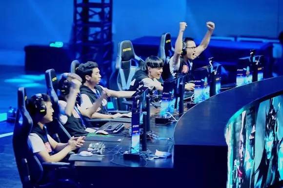 BC.Game与 s1mple 在《证明之地》第三季总决赛中失利