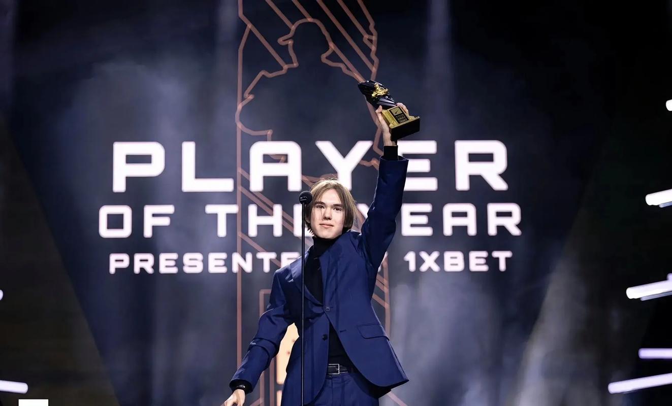 2022LPL夏季赛战队海报，看看你最支持哪支队伍？